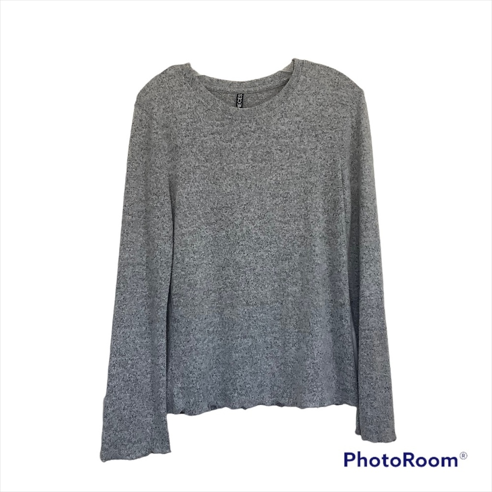 Pieces Womens Long Sleeve Gray Pullover Crew Neck Sweater Size Large